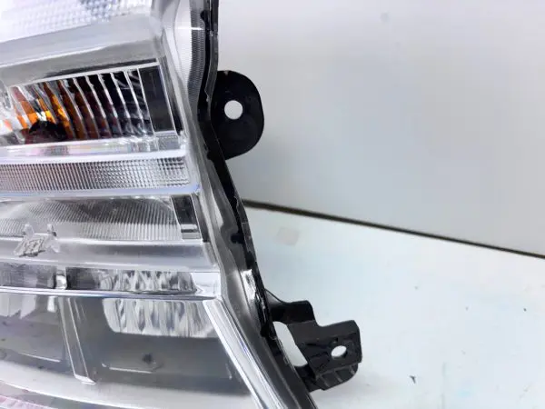 NZ6B13E014BH  2022 2023 2024 FORD MAVERICK LED FRONT RIGHT OEM HEADLIGHT - Image 4