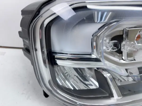 NZ6B13E014BH  2022 2023 2024 FORD MAVERICK LED FRONT RIGHT OEM HEADLIGHT - Image 10