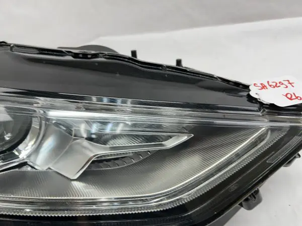2017 2018 2019 2020 ford fusion halogen led right oem headlight hs7z13000gcp - Image 4
