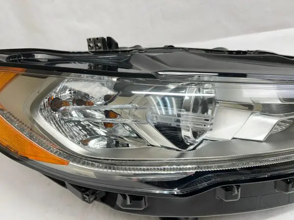 2017 2018 2019 2020 ford fusion halogen led right oem headlight hs7z13000gcp - Image 7