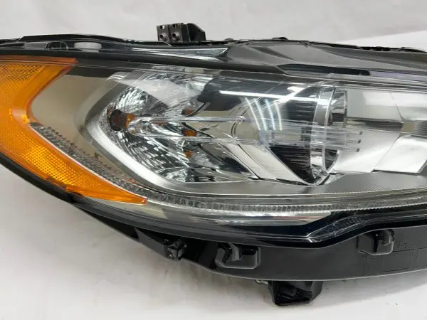 2017 2018 2019 2020 ford fusion halogen led right oem headlight hs7z13000gcp - Image 8
