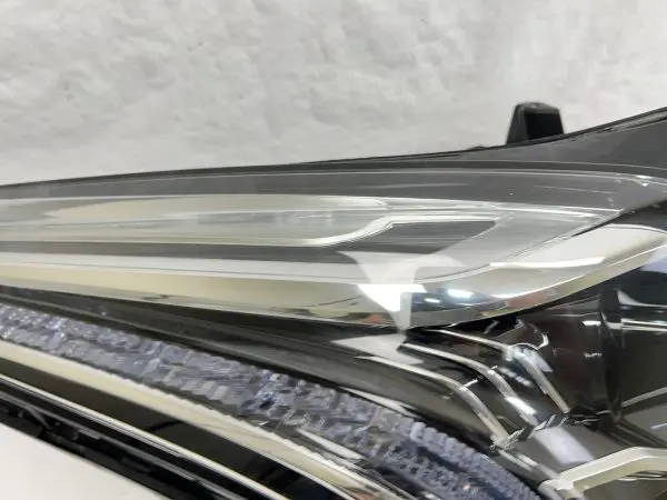 84849606  2021 2022 2023 cadillac xt5 led front right oem headlight complete - Image 8