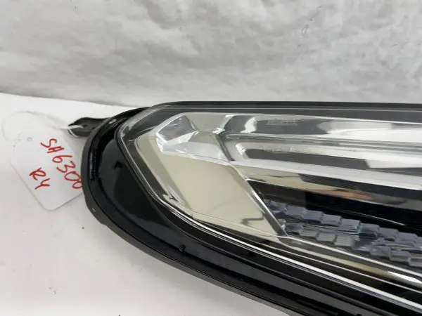84849606  2021 2022 2023 cadillac xt5 led front right oem headlight complete - Image 11