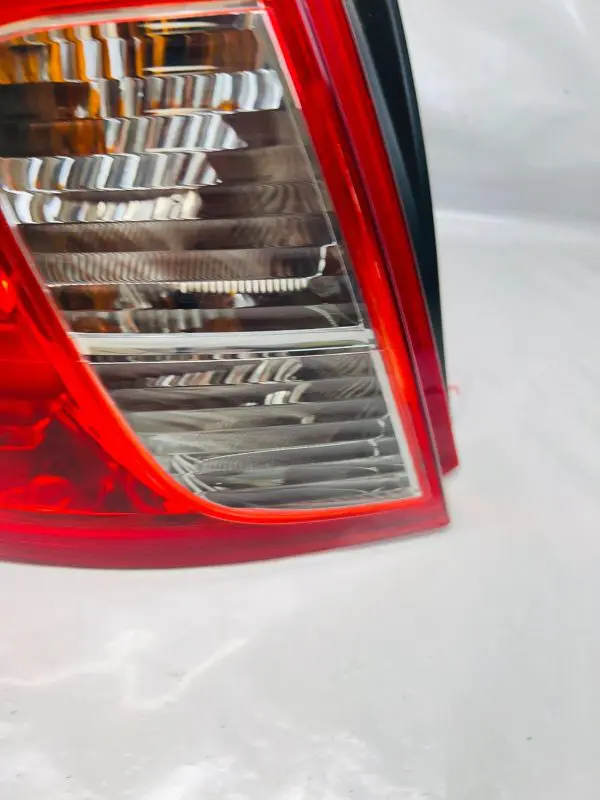 42435943 2013 2014 2015 2016 BUICK ENCORE REAR LEFT OEM TAIL LIGHT - Image 4