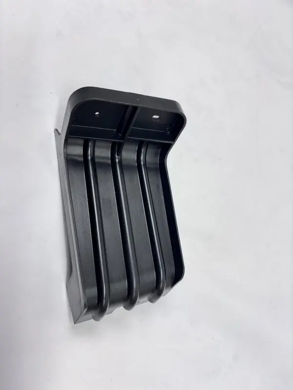 2013 2014 2015 2016 Chevy Malibu Cadillac SRX Rear Right Bumper Bracket 22926512
