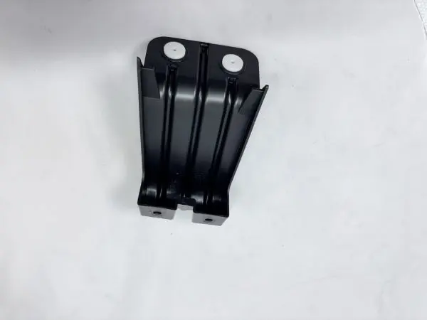 2013 2014 2015 2016 Chevy Malibu Cadillac SRX Rear Right Bumper Bracket 22926512 - Image 10