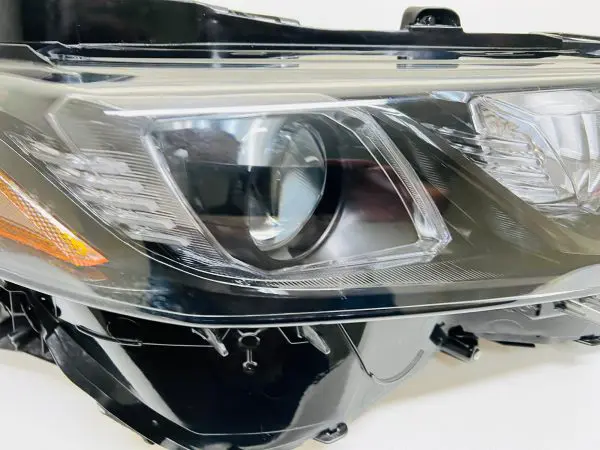 18 2019 2020 2021 2022 2023 TOYOTA CAMRY LED TRD BLACK BEZEL RIGHT OEM HEADLIGHT - Image 6