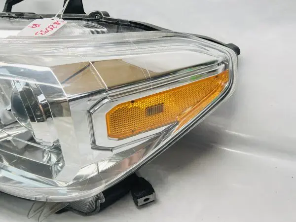 🎈 2016 2017 2018 2019 2020 2021 2022 TOYOTA TACOMA HALOGEN LEFT OEM HEADLIGHT - Image 3