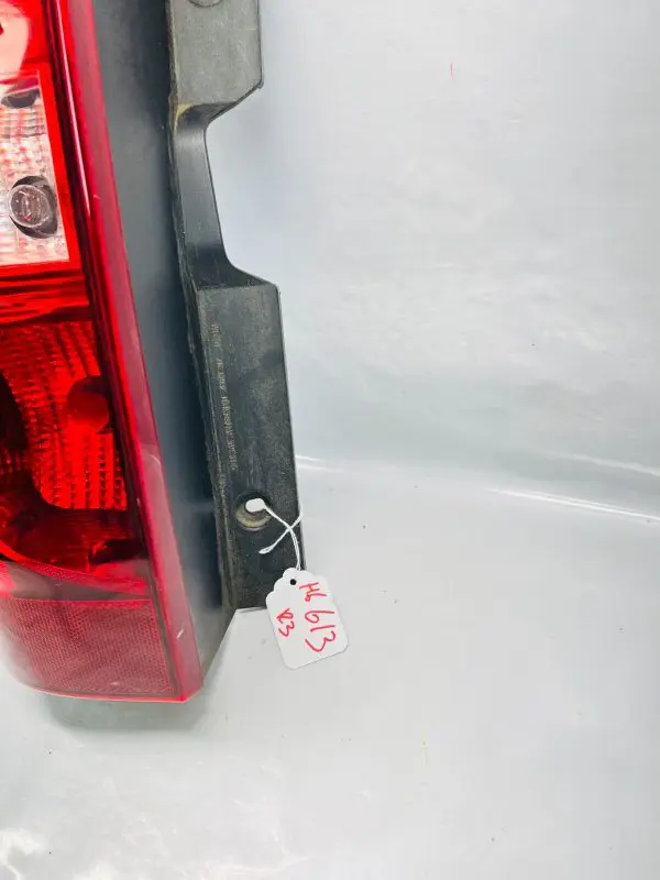 2007 2008 2009 2010 11 12 13 CHEVY TAHOE SUBURBAN AVALANCHE LEFT OEM TAIL LIGHT - Image 2