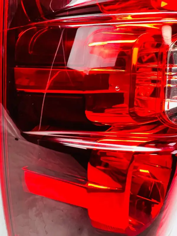 2007 2008 2009 2010 11 12 13 CHEVY TAHOE SUBURBAN AVALANCHE LEFT OEM TAIL LIGHT - Image 7