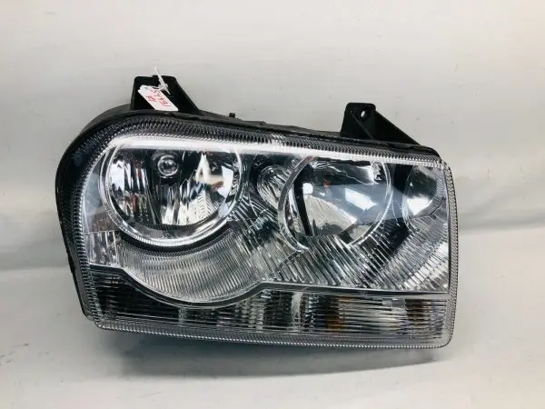 NICE 04805756AG  2005 2006 2007 CHRYSLER 300 FRONT RIGHT OEM HEADLIGHT COMPLETE