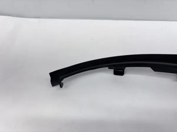 LR131925 2020-2023 LAND ROVER DEFENDER RIGHT PANEL PILLAR TRIM - Image 7