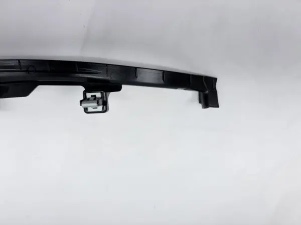 LR131925 2020-2023 LAND ROVER DEFENDER RIGHT PANEL PILLAR TRIM - Image 11