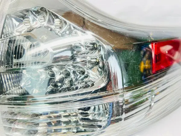 2011 2012 2013 2014 TOYOTA SIENNA SPORT LED REAR RIGHT OUTER TAIL LIGHT - Image 6