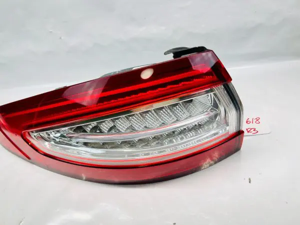 2013 2014 2015 2016 FORD FUSION LED REAR LEFT OUTER OEM TAIL LIGHT - Image 3
