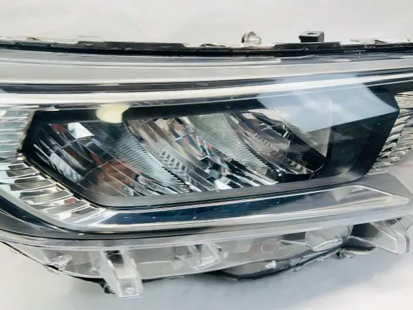 2019 2020 2021 TOYOTA RAV4 LED FRONT RIGHT OEM HEADLIGHT - Image 6