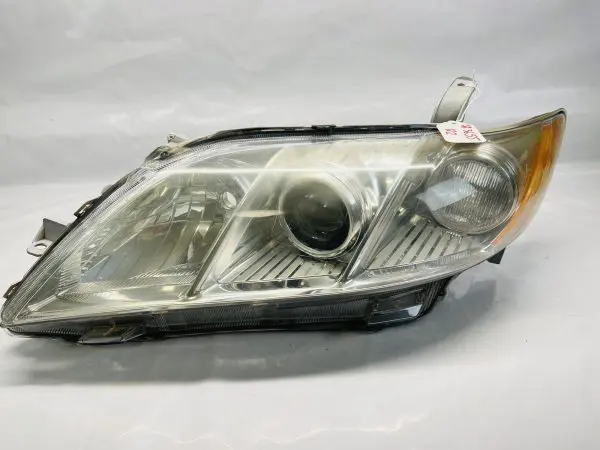 2007 2008 2009 TOYOTA CAMRY FRONT LEFT HEADLIGHT - Image 2