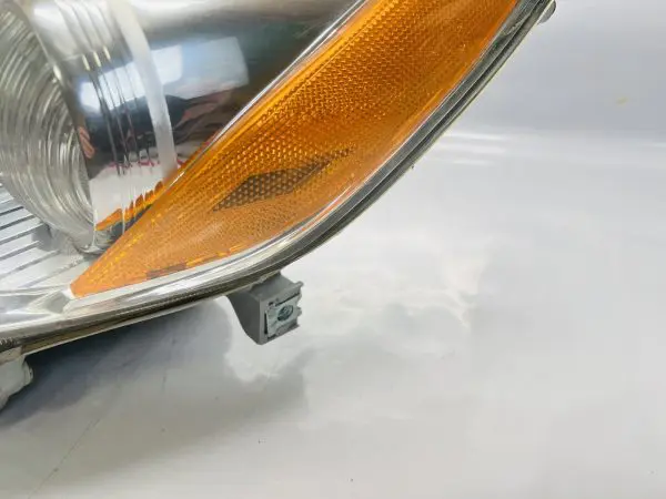 2007 2008 2009 TOYOTA CAMRY FRONT LEFT HEADLIGHT - Image 4