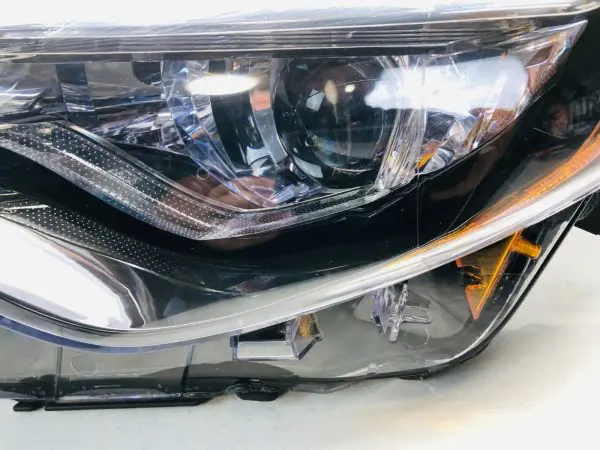 🎈NICE🎈FOR 2017 2018 2019 TOYOTA COROLLA LED FRONT LEFT HEADLIGHT ALL TABS - Image 8