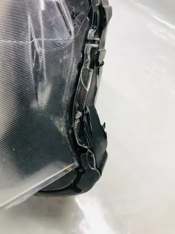 2015 2016 2017 TOYOTA CAMRY DARK BLACK BEZEL FRONT RIGHT OEM HEADLIGHT - Image 7