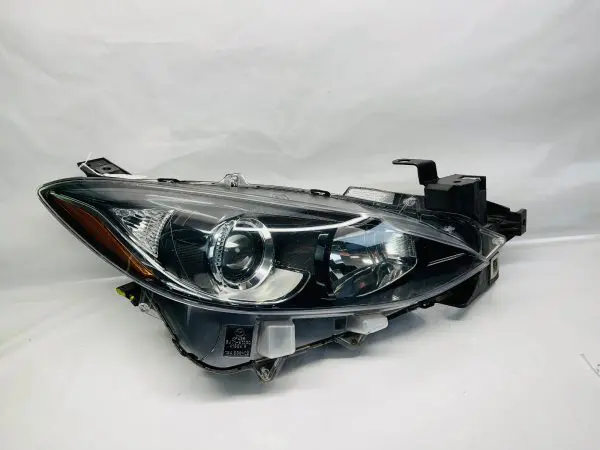 2014 2015 2016 MAZDA 3 HALOGEN FRONT RIGHT OEM HEADLIGHT BPW951030A BJT151030