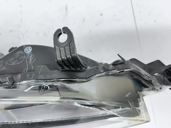 OEM 2017 2018 2019 TOYOTA COROLLA LED FRONT RIGHT HEADLIGHT - Image 7
