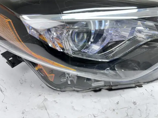 OEM 2017 2018 2019 TOYOTA COROLLA LED FRONT RIGHT HEADLIGHT - Image 10