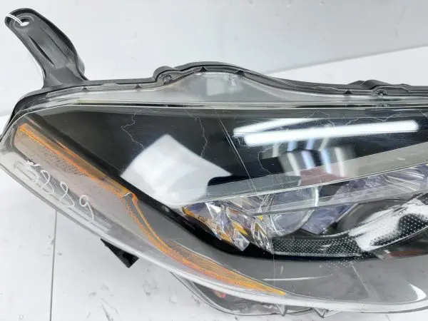 OEM 2017 2018 2019 TOYOTA COROLLA LED FRONT RIGHT HEADLIGHT - Image 15