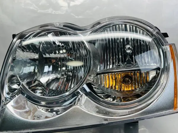 ⭐️⭐️ NICE 2005 2006 2007 JEEP GRAND CHEROKEE HALOGEN FRONT LEFT HEADLIGHT - Image 11