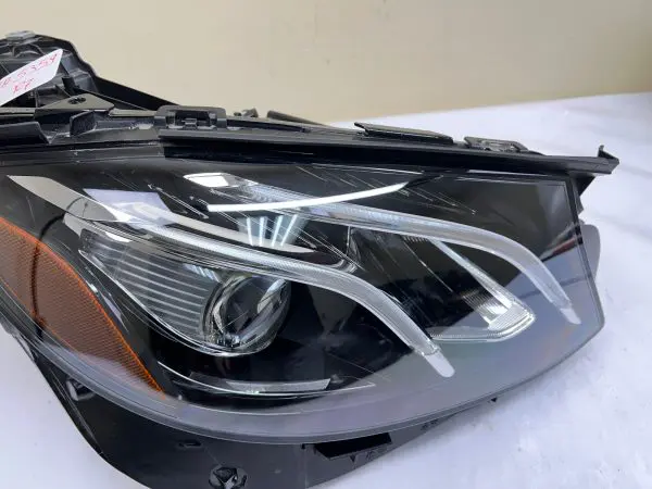 NICE 2017 2018 2019 2020 MERCEDES E CLASS LED E300 E350 E550 RIGHT OEM HEADLIGHT - Image 6