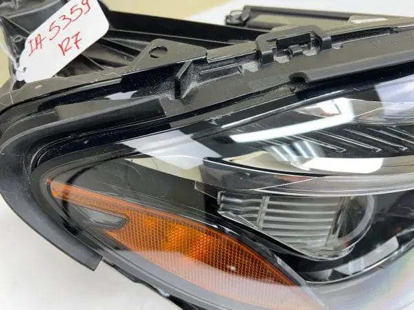 NICE 2017 2018 2019 2020 MERCEDES E CLASS LED E300 E350 E550 RIGHT OEM HEADLIGHT - Image 10