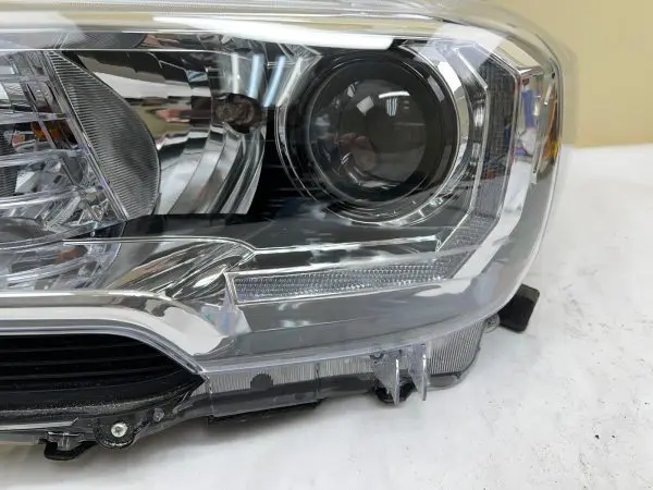 2016 2017 2018 2019 2020 2021 2022 TOYOTA TACOMA HALOGEN LED LEFT OEM HEADLIGHT - Image 14
