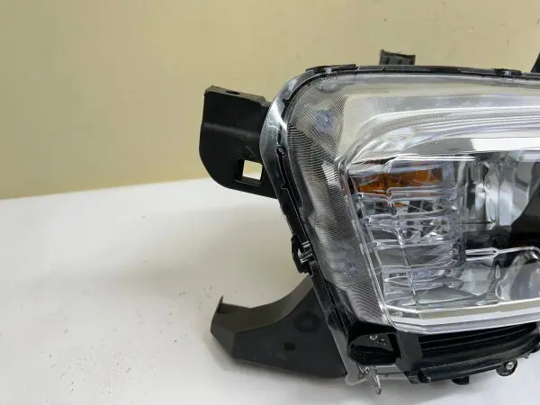 2016 2017 2018 2019 2020 2021 2022 TOYOTA TACOMA HALOGEN LED LEFT OEM HEADLIGHT - Image 16