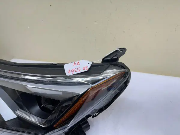 ALL  TABS  2016 2017 2018 TOYOTA RVA4 LED FRONT LEFT OEM HEADLIGHT - Image 3