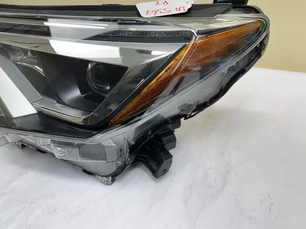 ALL  TABS  2016 2017 2018 TOYOTA RVA4 LED FRONT LEFT OEM HEADLIGHT - Image 4