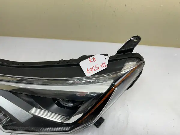 ALL  TABS  2016 2017 2018 TOYOTA RVA4 LED FRONT LEFT OEM HEADLIGHT - Image 7