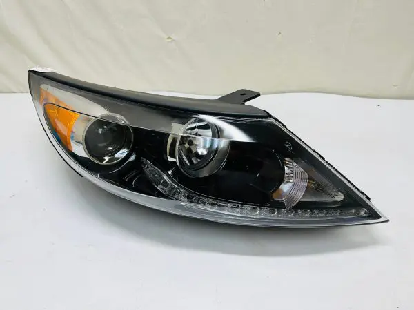 MINT 2013 2014 2015 2016 KIA SPORTAGE HALOGEN LED RIGHT OEM HEADLIGHT 921023w710