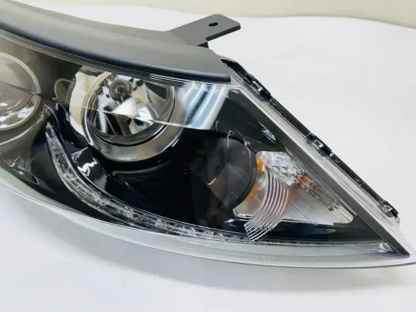 MINT 2013 2014 2015 2016 KIA SPORTAGE HALOGEN LED RIGHT OEM HEADLIGHT 921023w710 - Image 4