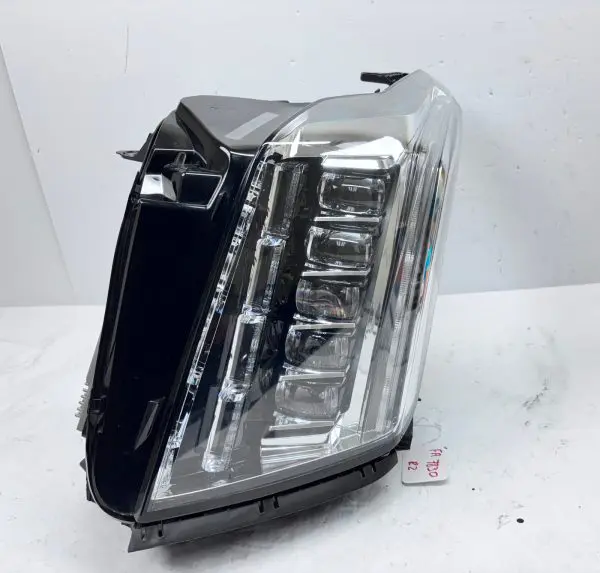 2015 2016 2017 2018 2019 2020 CADILLAC ESCALADE LED LEFT OEM HEADLIGHT 84216044