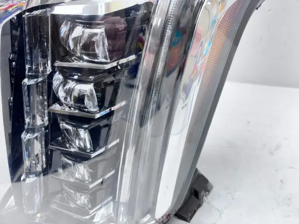 2015 2016 2017 2018 2019 2020 CADILLAC ESCALADE LED LEFT OEM HEADLIGHT 84216044 - Image 11