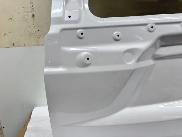 MINT OEM 2021 2022 2023 2024 CADILLAC ESCALADE REAR LIFTGATE TAILGATE 84880968 - Image 3