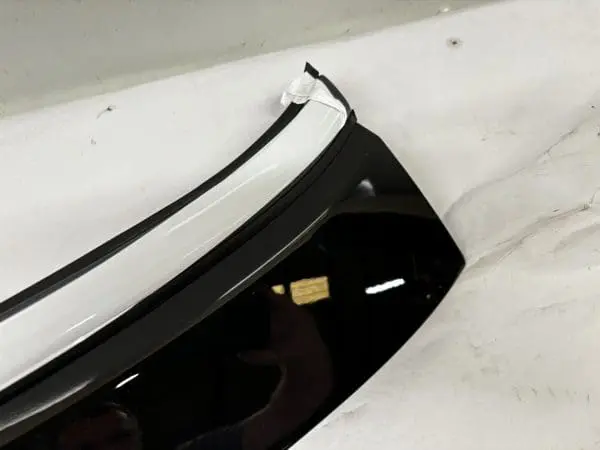 MINT OEM 2021 2022 2023 2024 CADILLAC ESCALADE REAR LIFTGATE TAILGATE 84880968 - Image 5