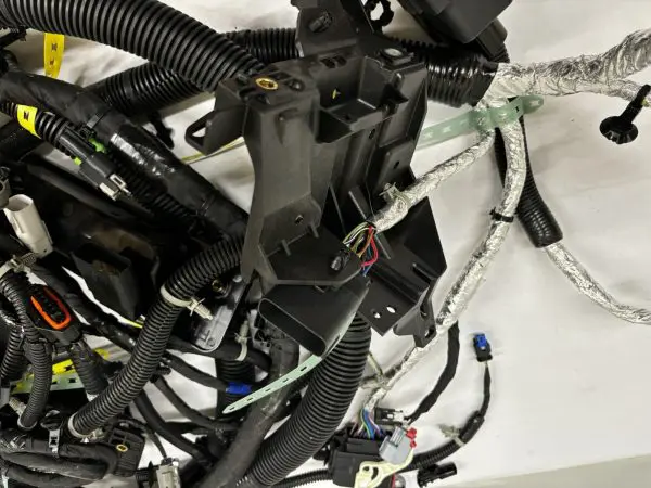 2021 2022 2023 CHEVY SILVERADO 2500 3500 WIRE HARNESS 84972853 - Image 9