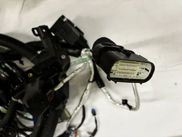 2021 2022 2023 CHEVY SILVERADO 2500 3500 WIRE HARNESS 84972853 - Image 10