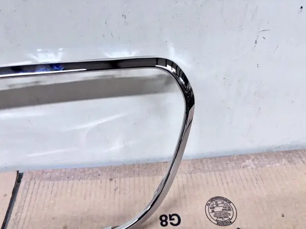 2138850200 For 2017-2020 Mercedes E CLASS E300 E450 FRONT GRILLE CHROME TRIM - Image 2