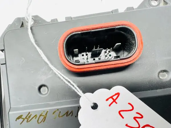 2017-2020 CADILLAC XT5 LED BALLAST CONTROL UNIT 84309959 5DF01181820 5Df01220521 - Image 11