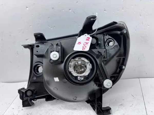 for 2005 2006 2007 2008 2009 2010 2011 toyota tacoma halogen right headlight - Image 18