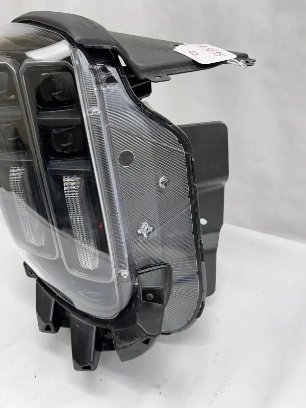 NICE 2023 2024 KIA TELLURIDE FULL LED FRONT RIGHT OEM HEADLIGHT 92102S9550 - Image 2