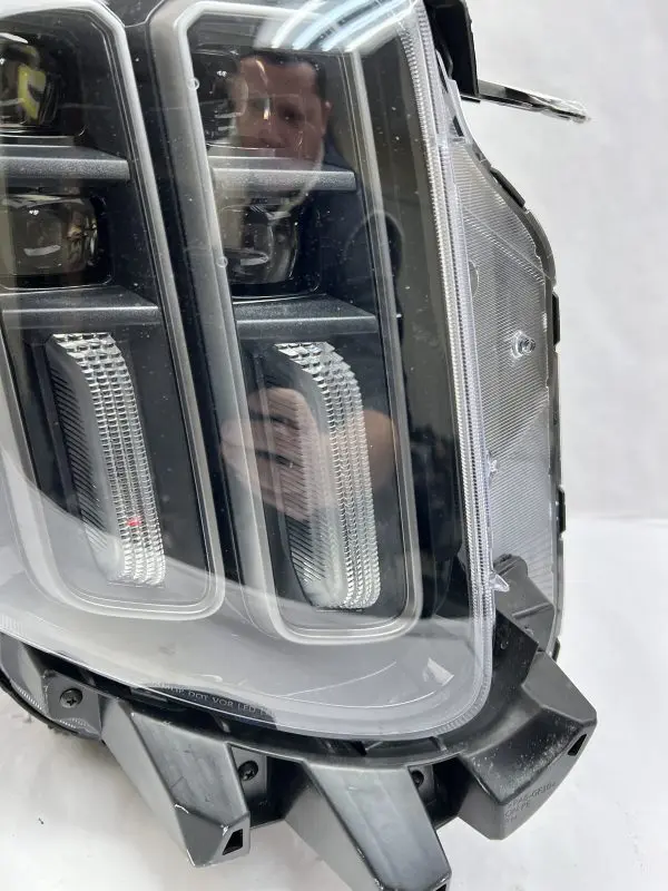 NICE 2023 2024 KIA TELLURIDE FULL LED FRONT RIGHT OEM HEADLIGHT 92102S9550 - Image 10