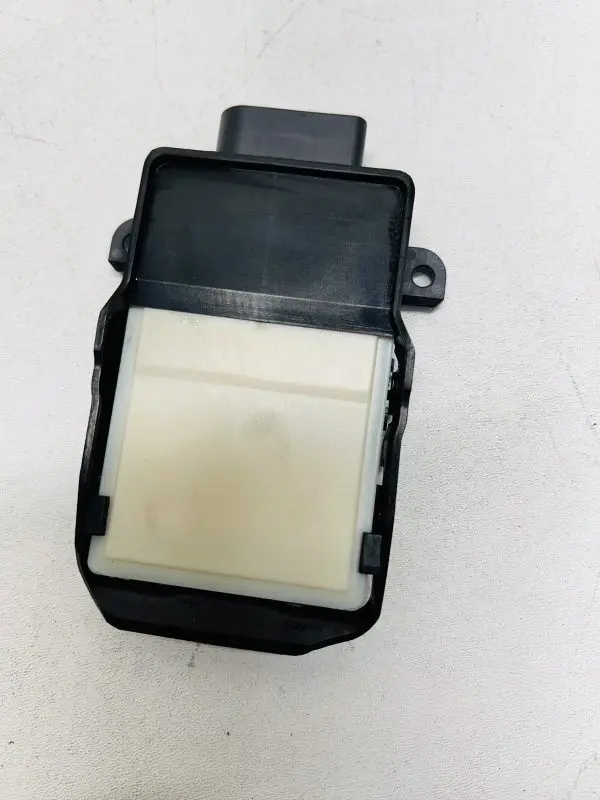 4N0907566AH 2019-2023 A6 RS6 A7 RS7 S6 S7 A8 Q8 RSQ8 Q8 Audi Rear Blind Spot OEM - Image 2